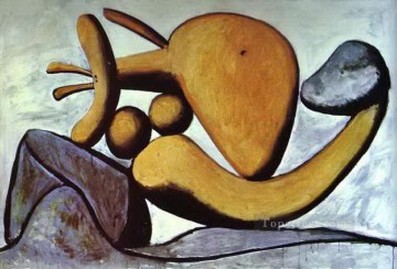 Niña arrojando una piedra cubista de 1931 Pablo Picasso Pinturas al óleo